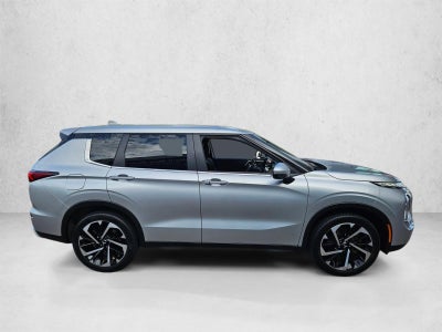 2024 Mitsubishi Outlander SE FWD