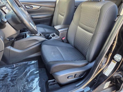 2017 Nissan Rogue FWD SV