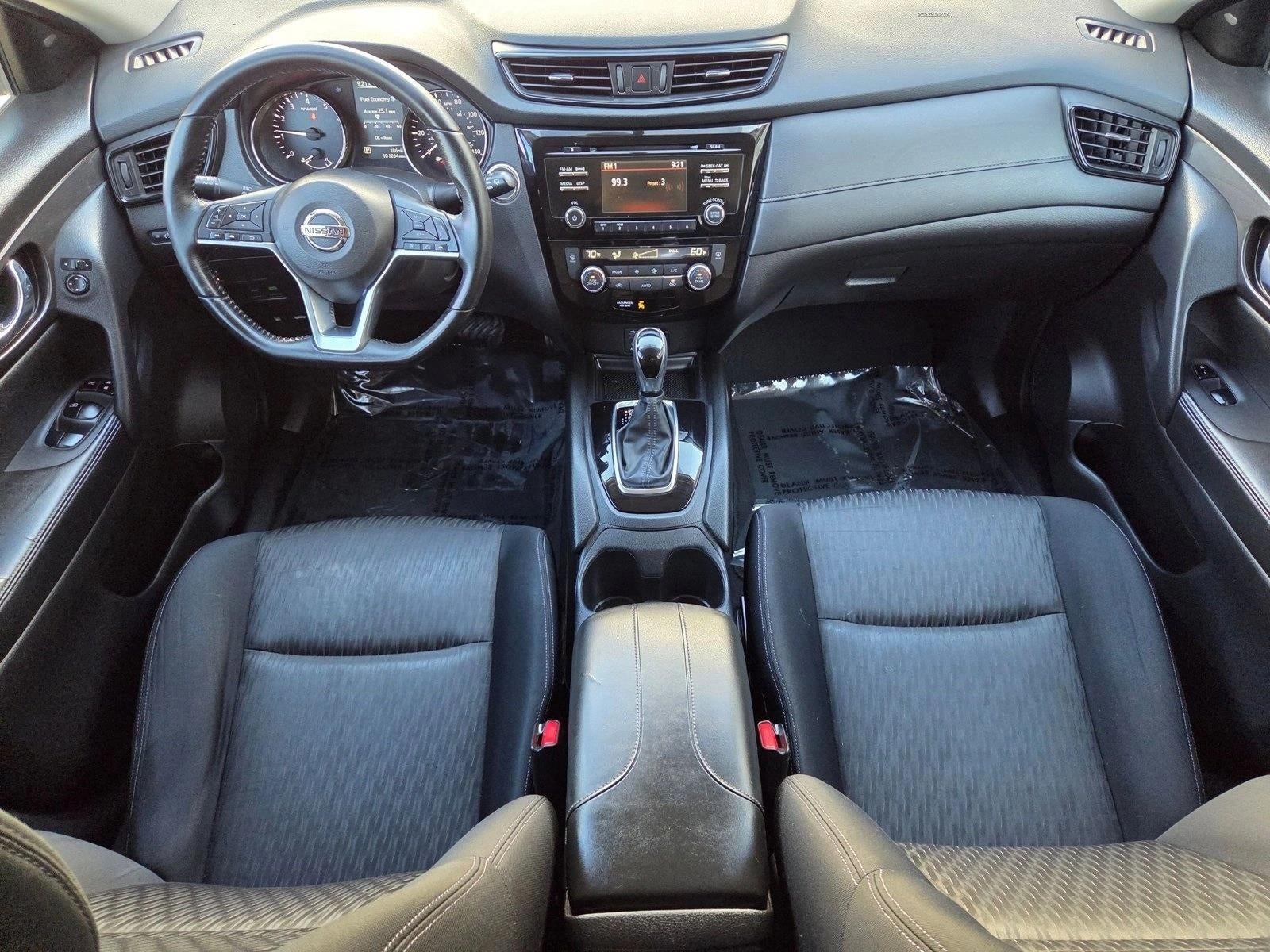 2017 Nissan Rogue FWD SV