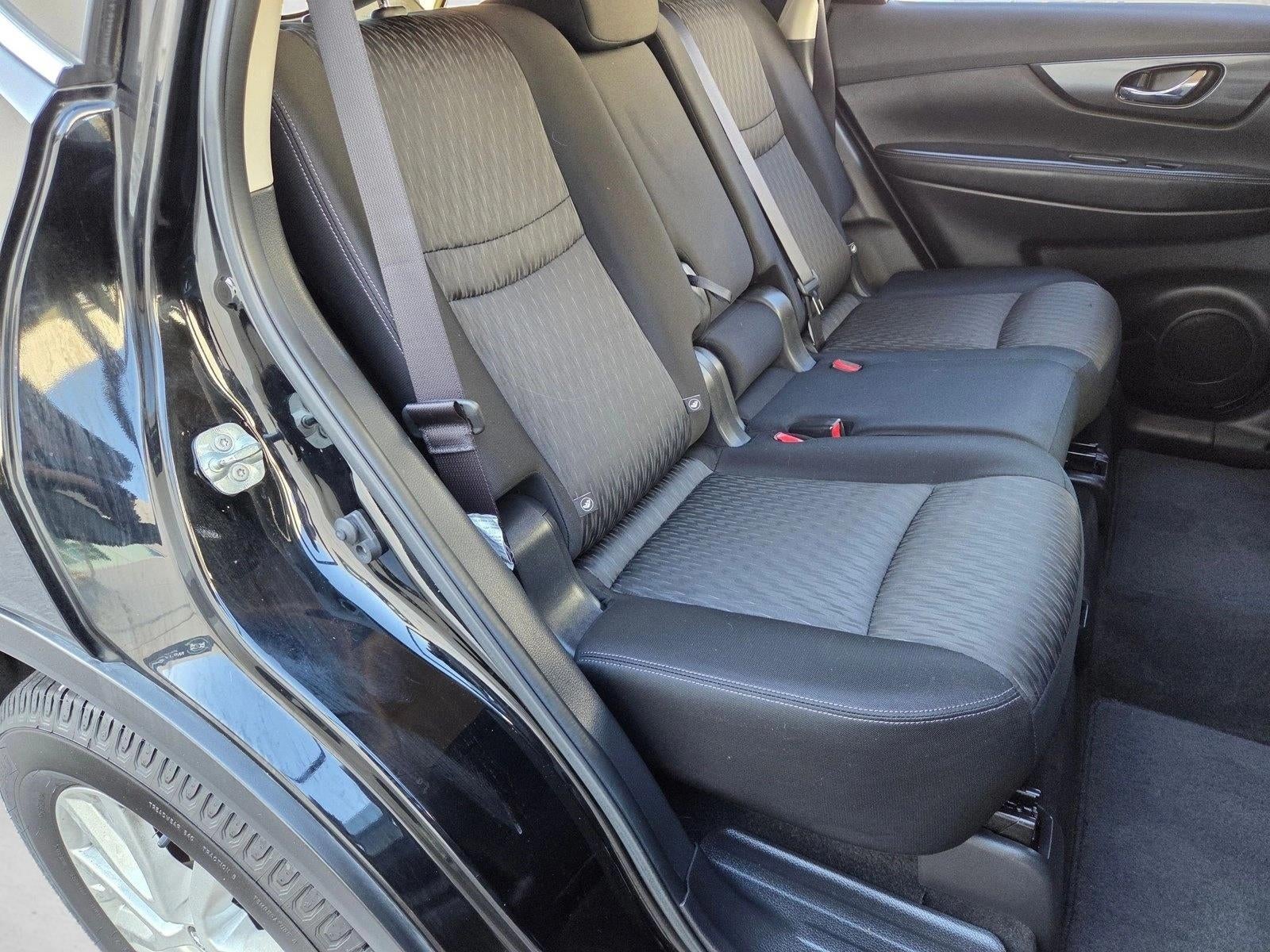 2017 Nissan Rogue FWD SV