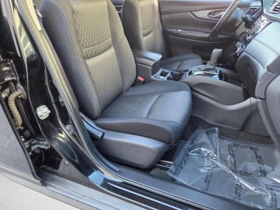 2017 Nissan Rogue FWD SV