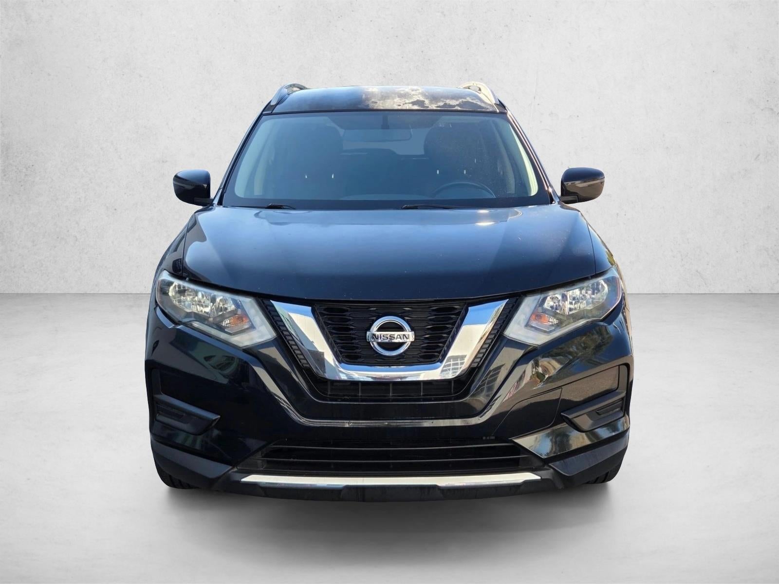 2017 Nissan Rogue FWD SV