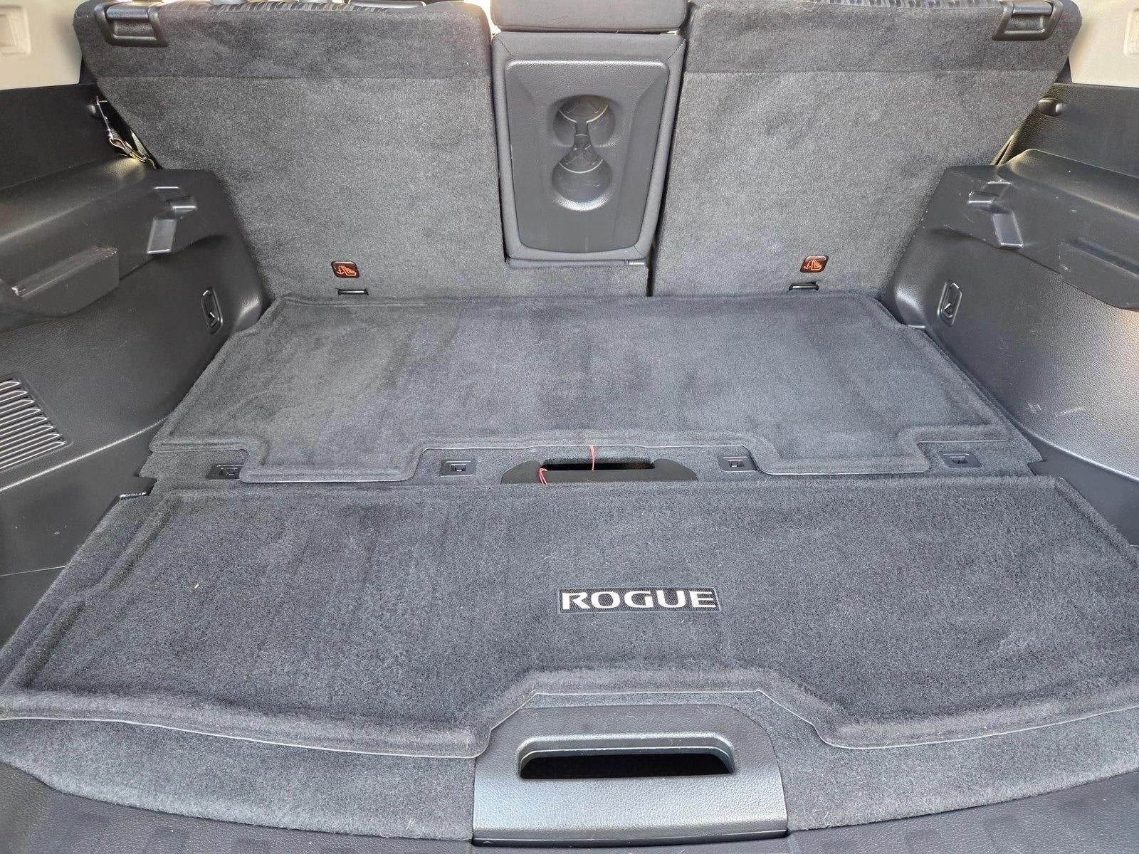 2017 Nissan Rogue FWD SV