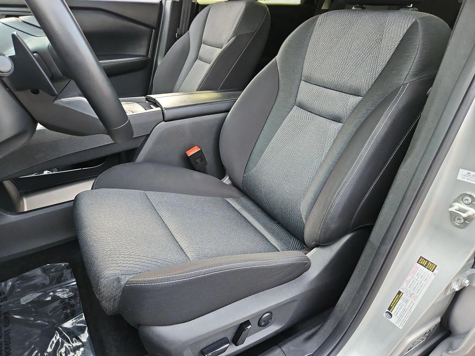 2025 Nissan Rogue FWD SV
