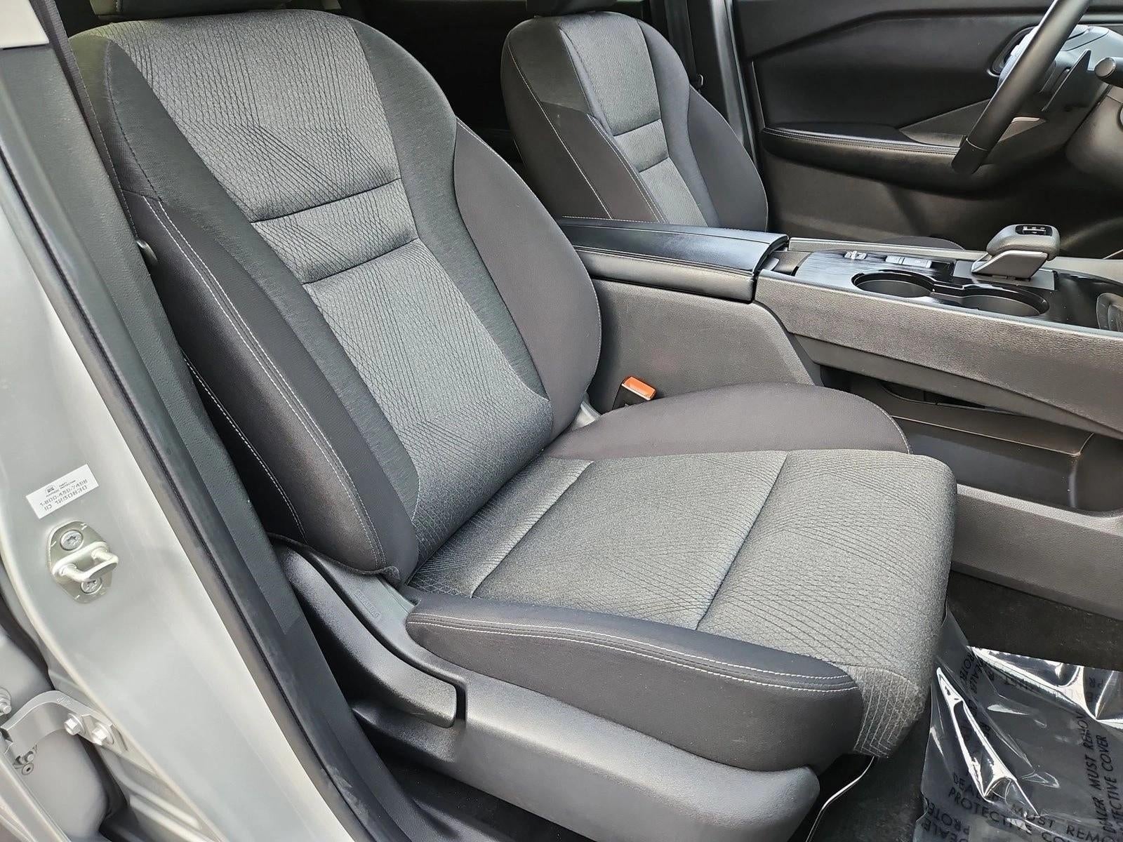 2025 Nissan Rogue FWD SV