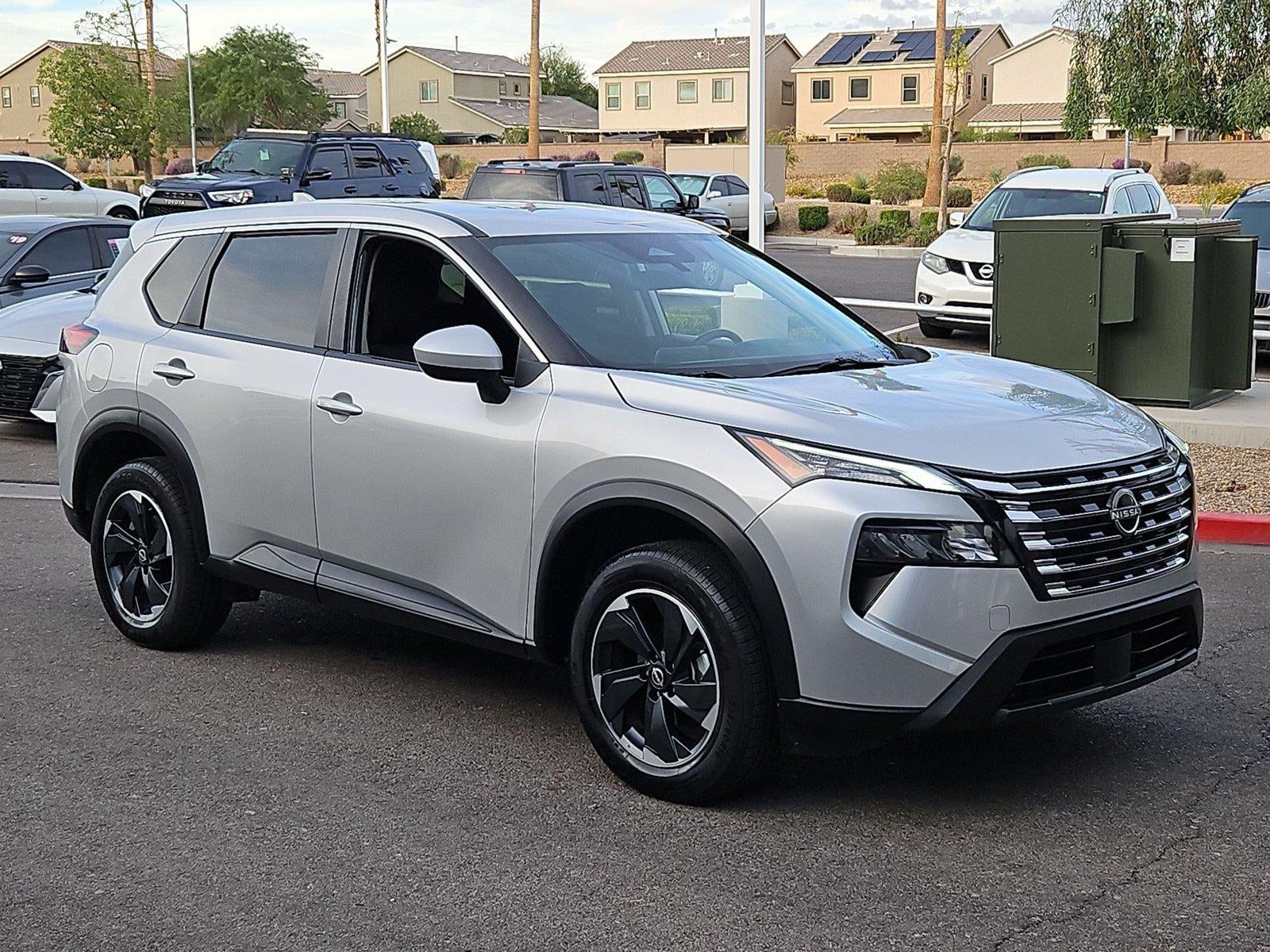 2025 Nissan Rogue FWD SV
