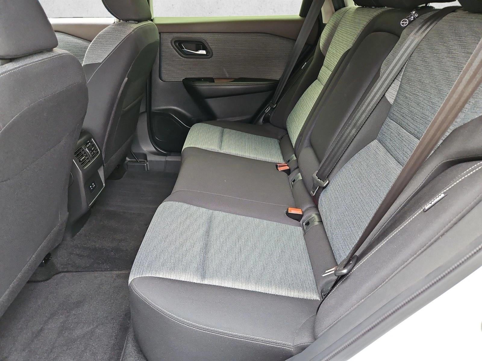 2023 Nissan Rogue FWD SV