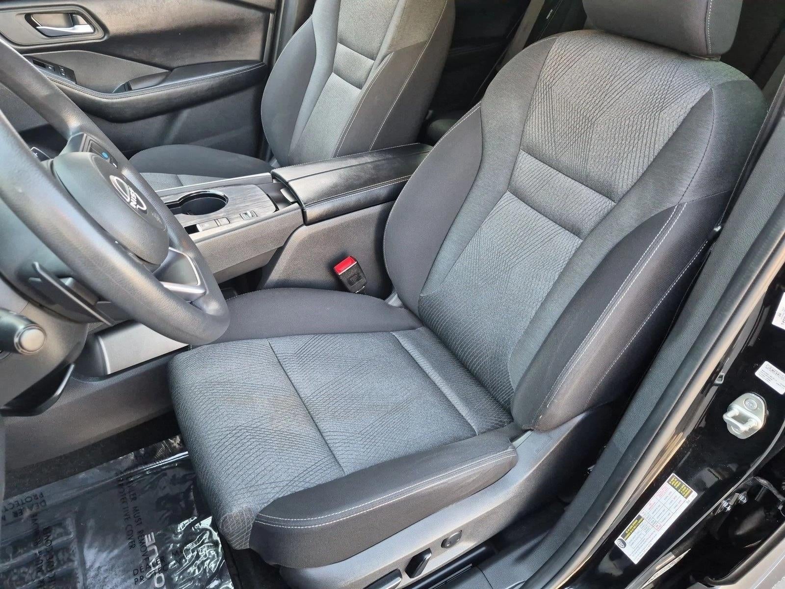 2024 Nissan Rogue FWD SV