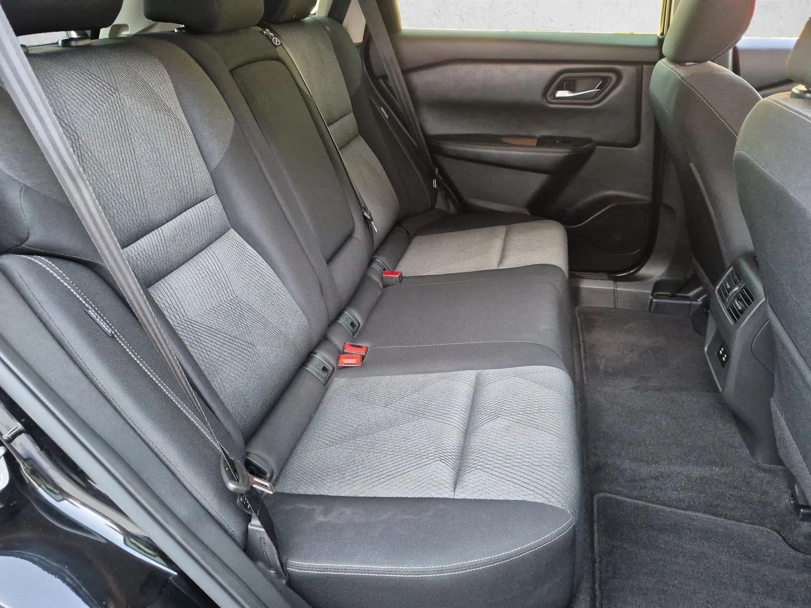 2024 Nissan Rogue FWD SV