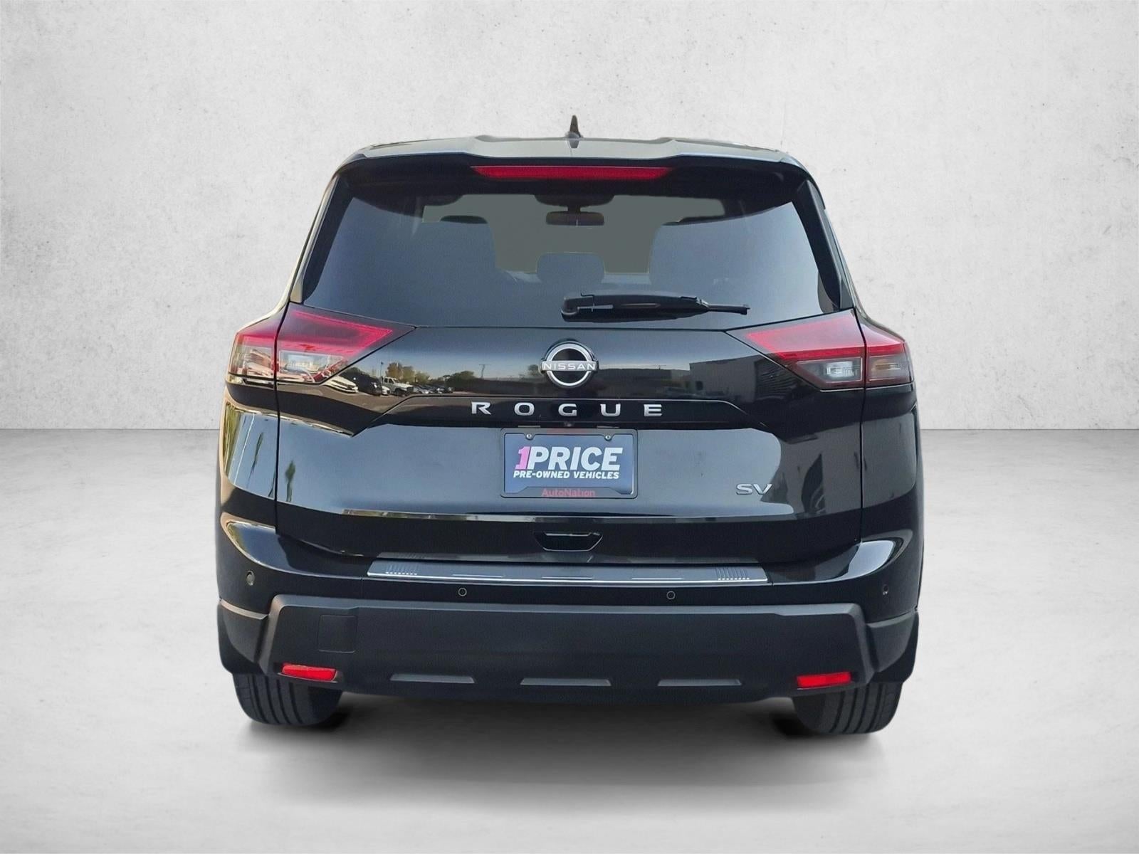 2024 Nissan Rogue FWD SV