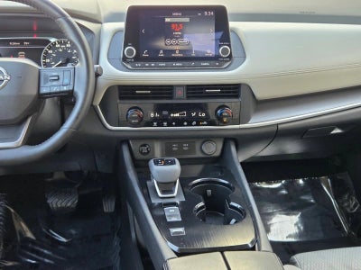 2025 Nissan Rogue FWD SV