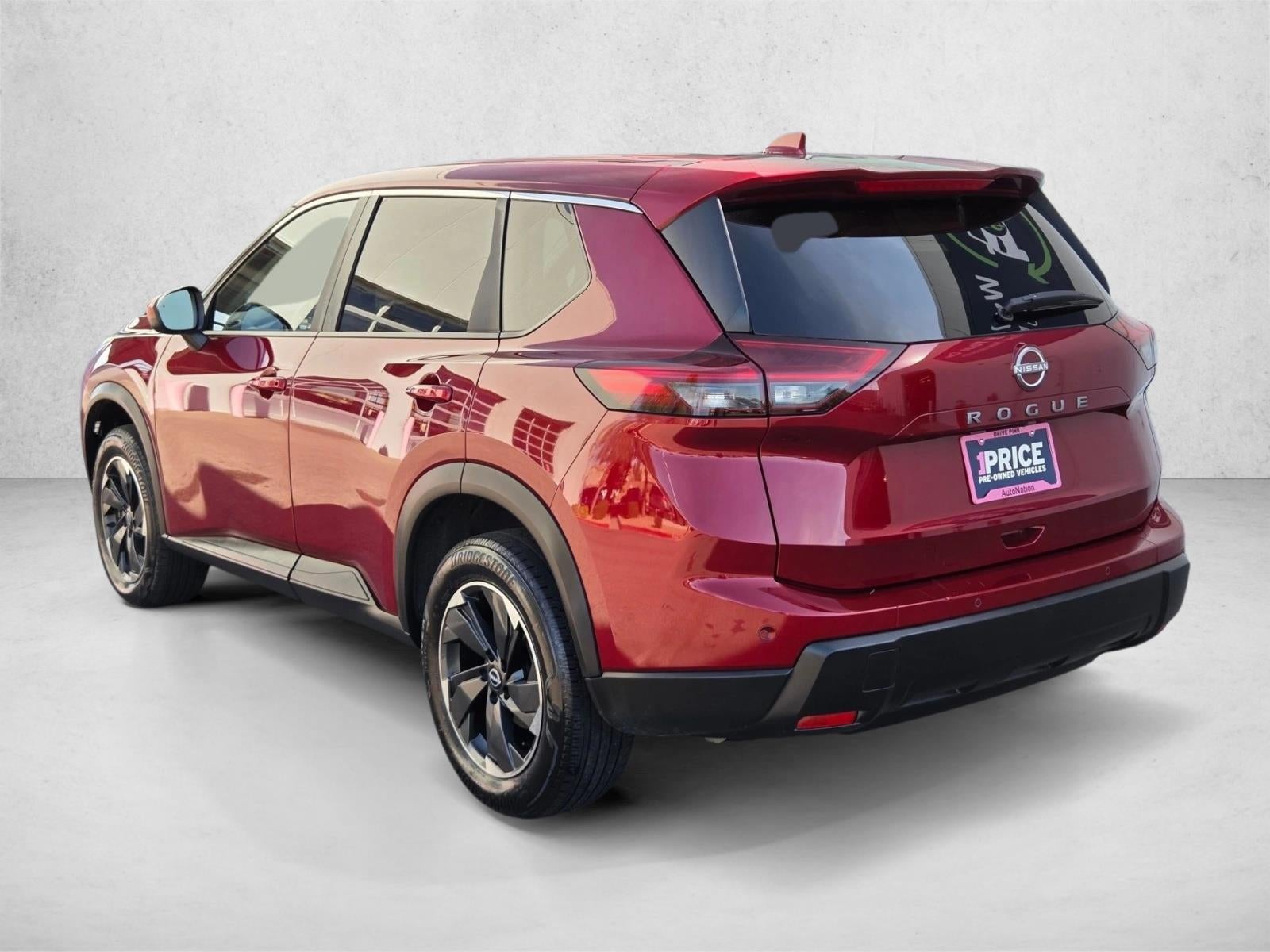 2025 Nissan Rogue FWD SV