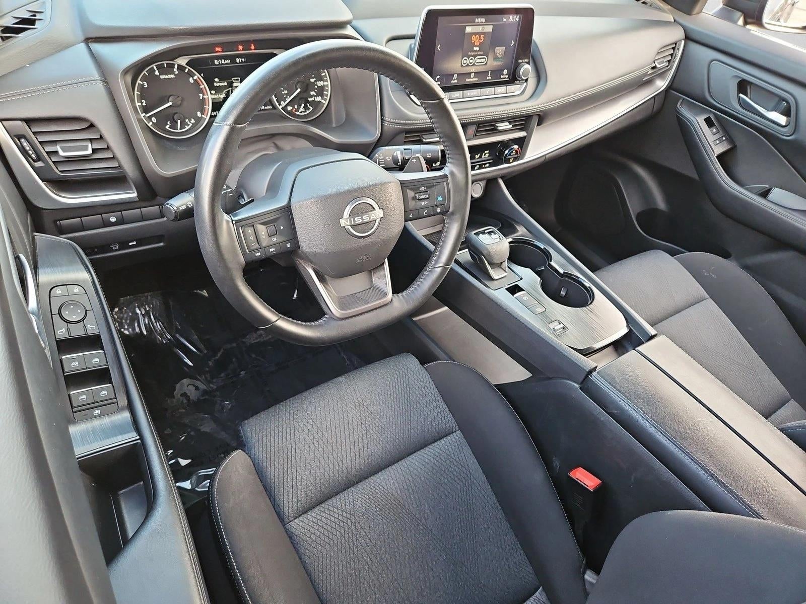 2025 Nissan Rogue FWD SV