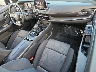 2025 Nissan Rogue FWD SV