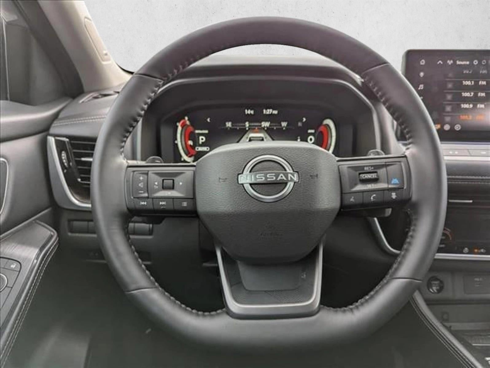 2025 Nissan Rogue AWD Platinum