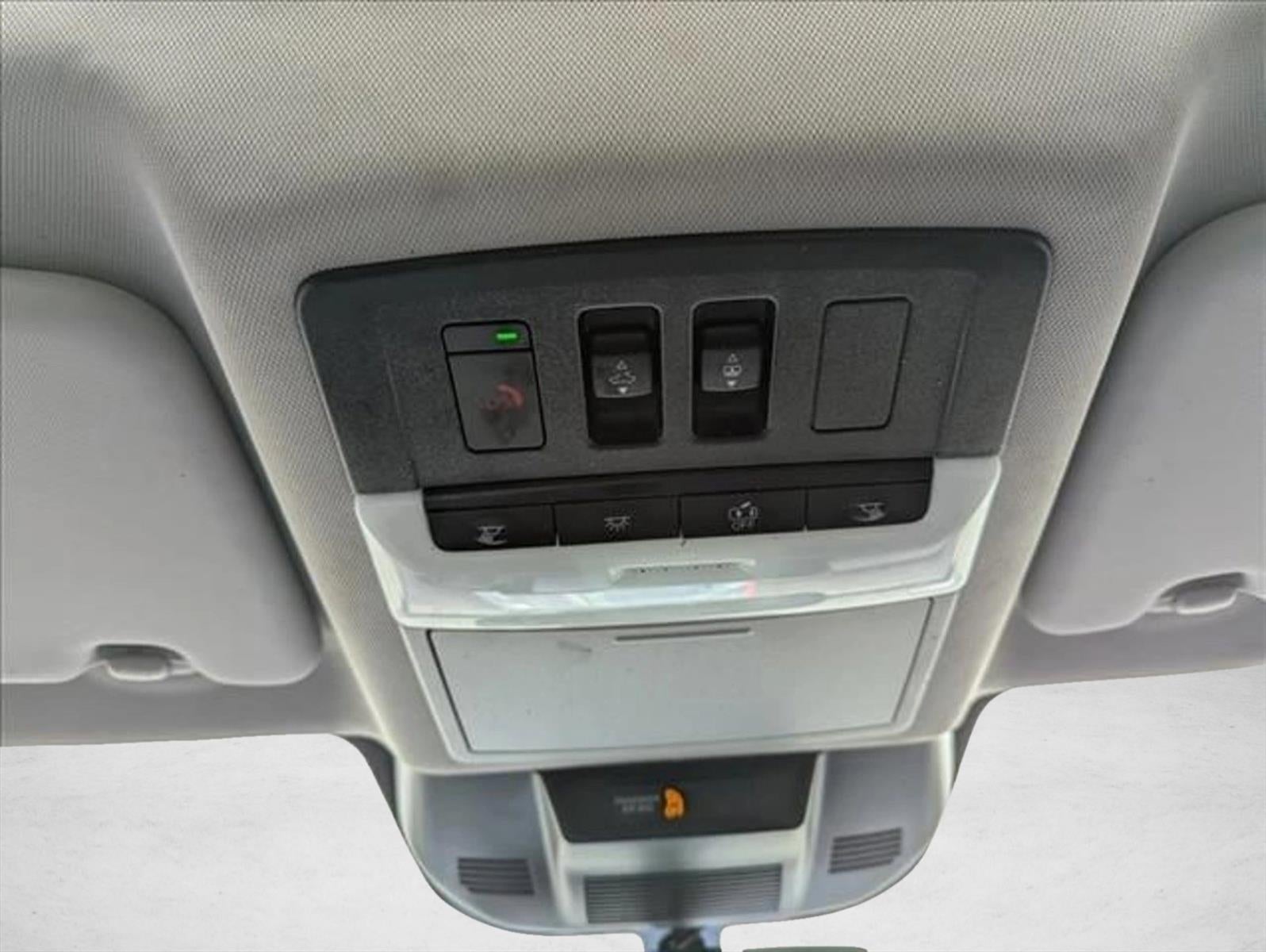 2025 Nissan Rogue AWD Platinum