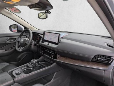 2025 Nissan Rogue AWD Platinum