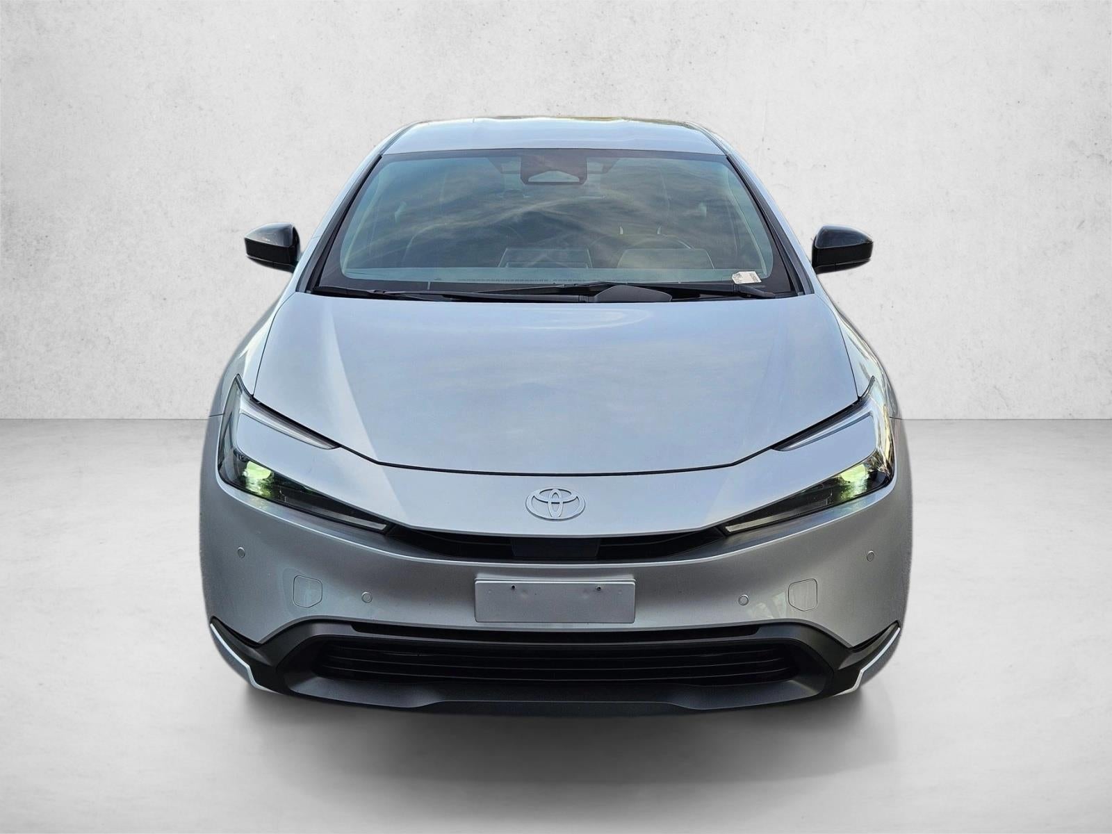 2025 Toyota Prius LE (Natl)