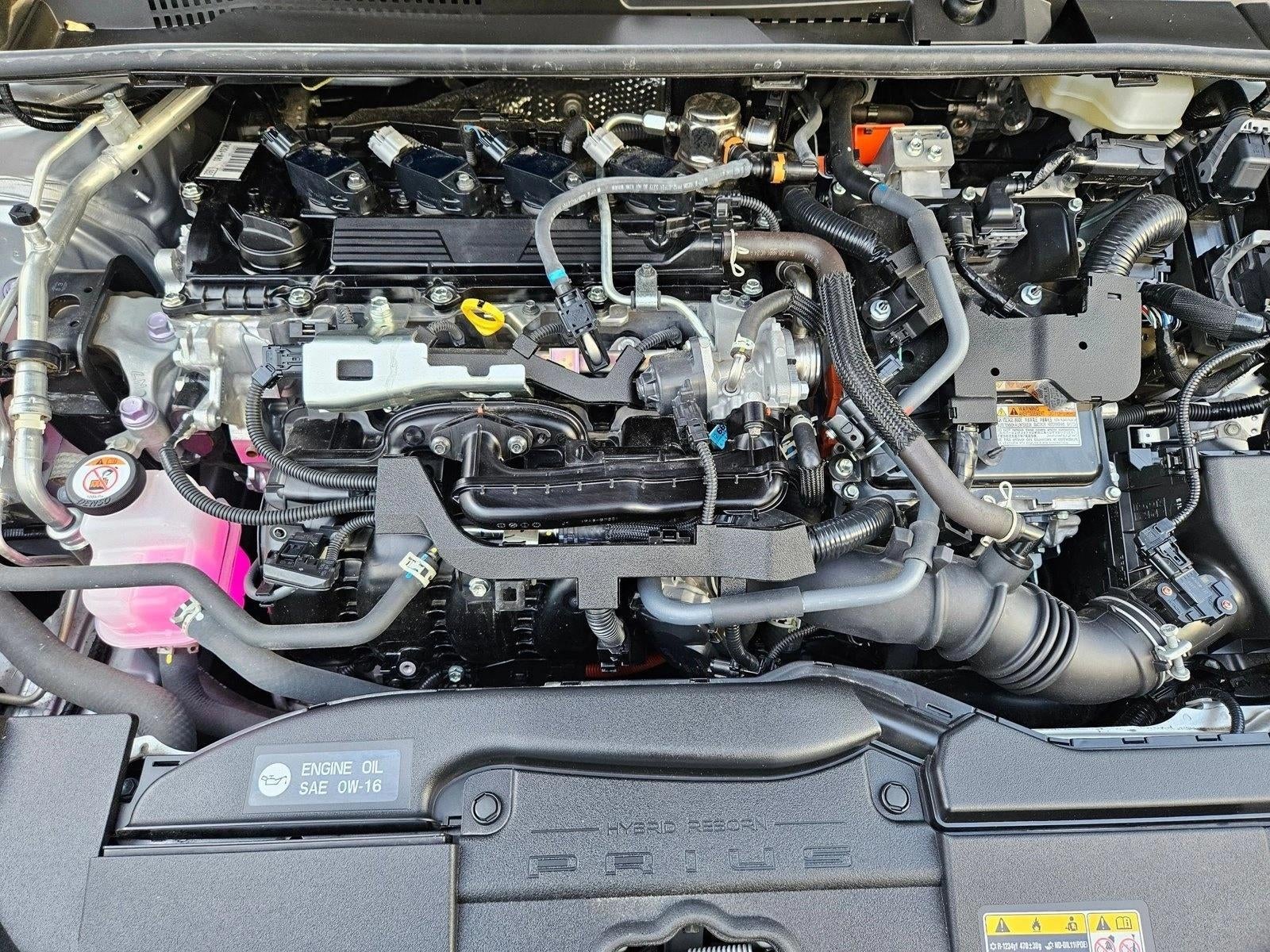 2025 Toyota Prius LE (Natl)