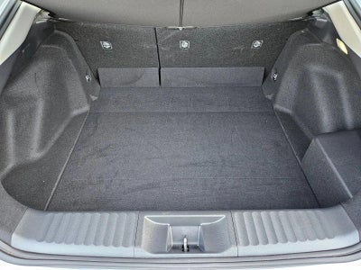 2025 Toyota Prius LE (Natl)