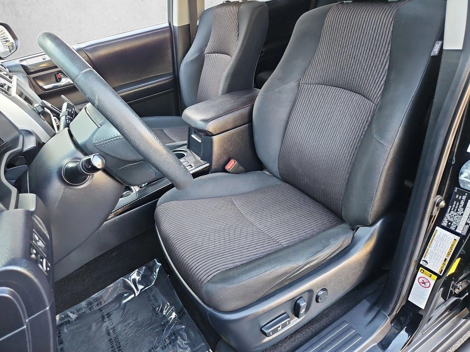 2019 Toyota 4Runner TRD Off Road 4WD (Natl)