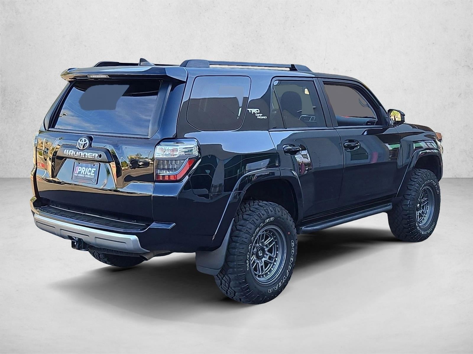 2019 Toyota 4Runner TRD Off Road 4WD (Natl)