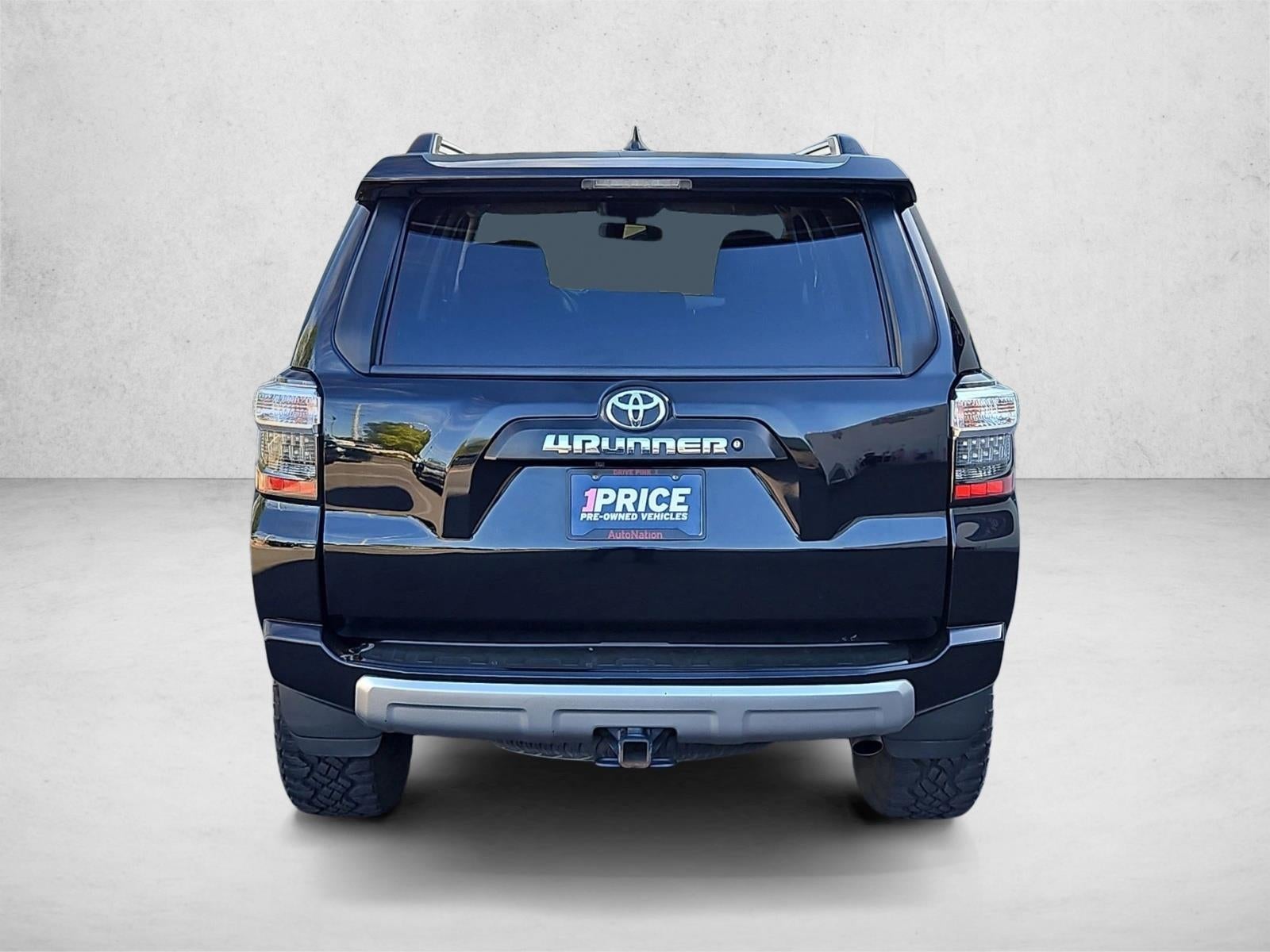 2019 Toyota 4Runner TRD Off Road 4WD (Natl)