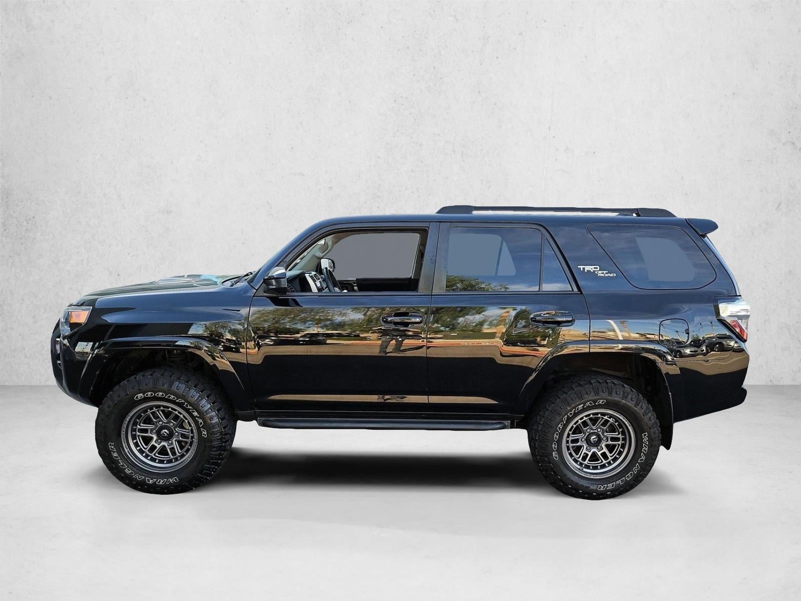 2019 Toyota 4Runner TRD Off Road 4WD (Natl)