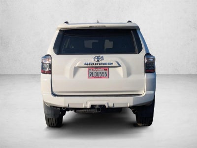 2021 Toyota 4Runner SR5 2WD (Natl)