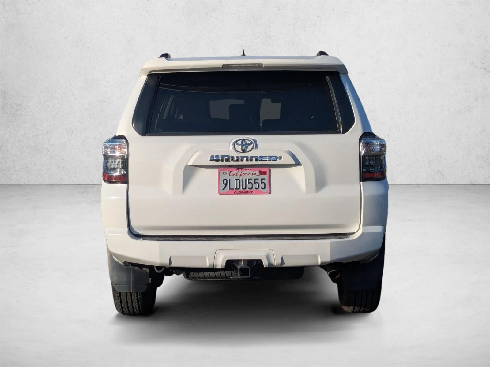 2021 Toyota 4Runner SR5 2WD (Natl)