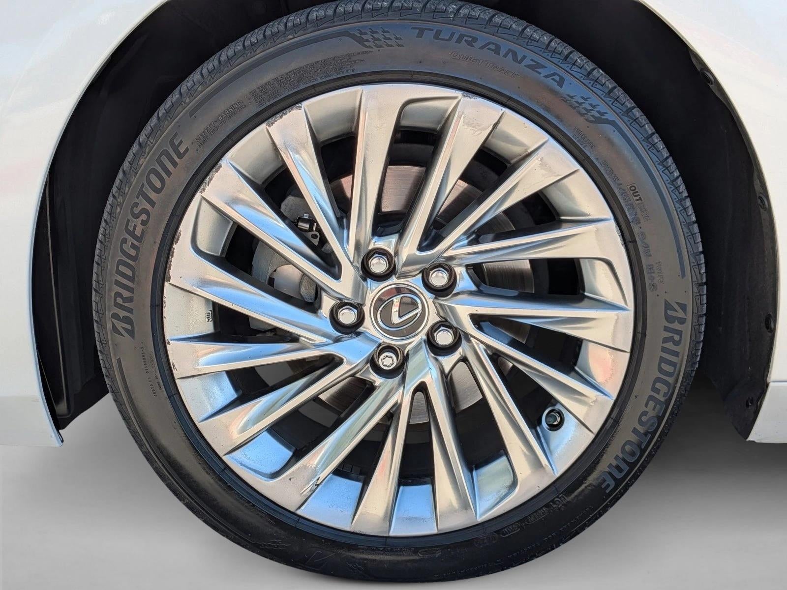 2019 Lexus ES 300h Luxury FWD