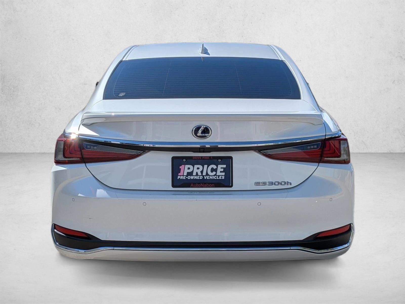 2019 Lexus ES 300h Luxury FWD