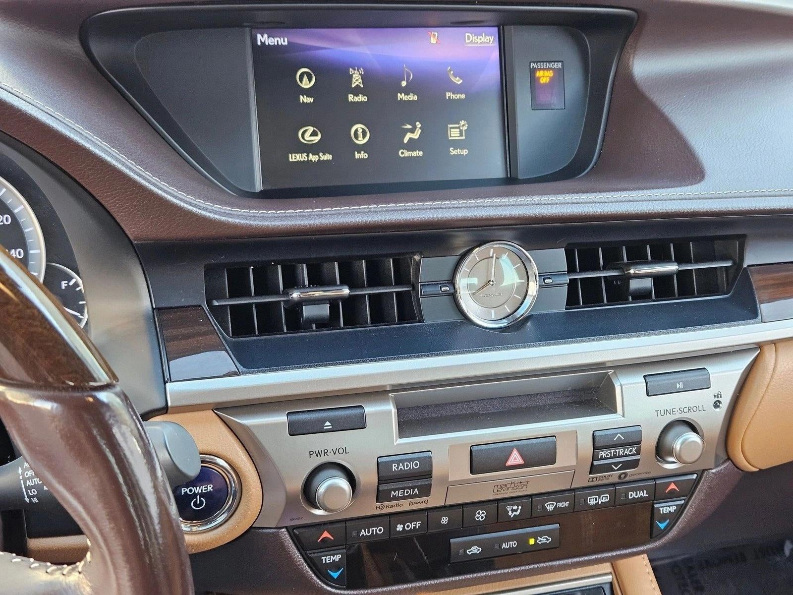 2017 Lexus ES 300h FWD