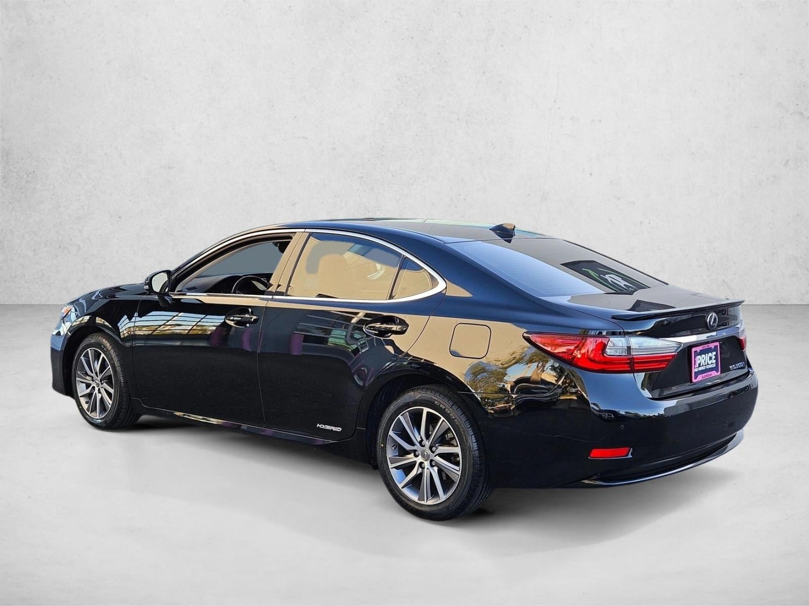 2017 Lexus ES 300h FWD