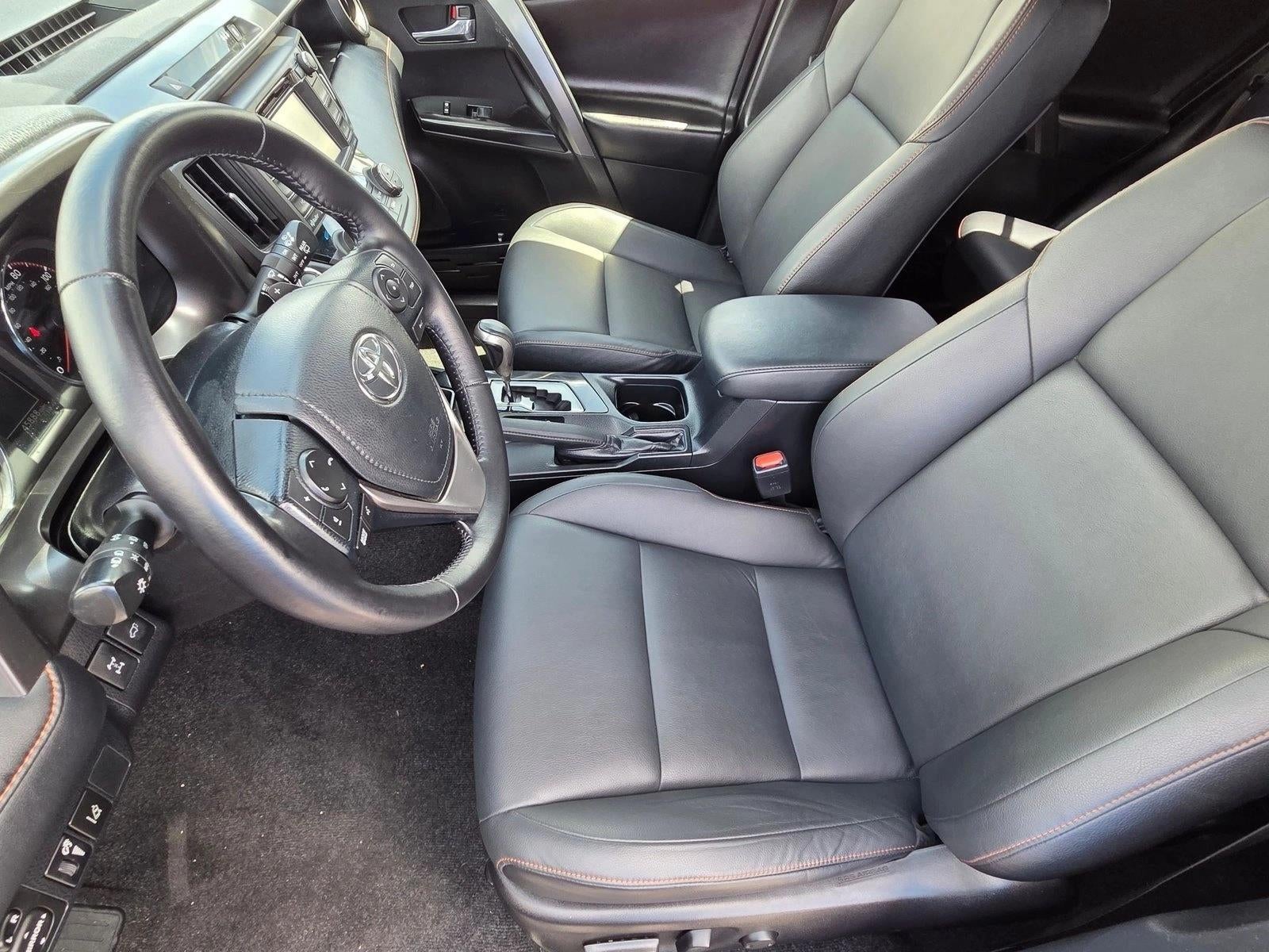 2017 Toyota RAV4 SE AWD (Natl)