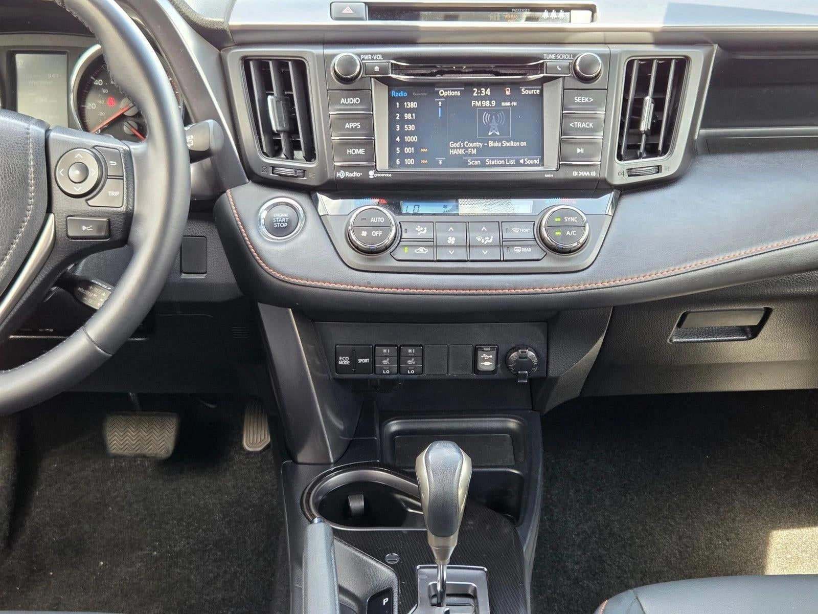 2017 Toyota RAV4 SE AWD (Natl)