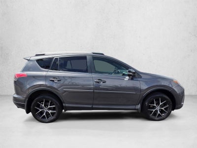 2017 Toyota RAV4 SE AWD (Natl)