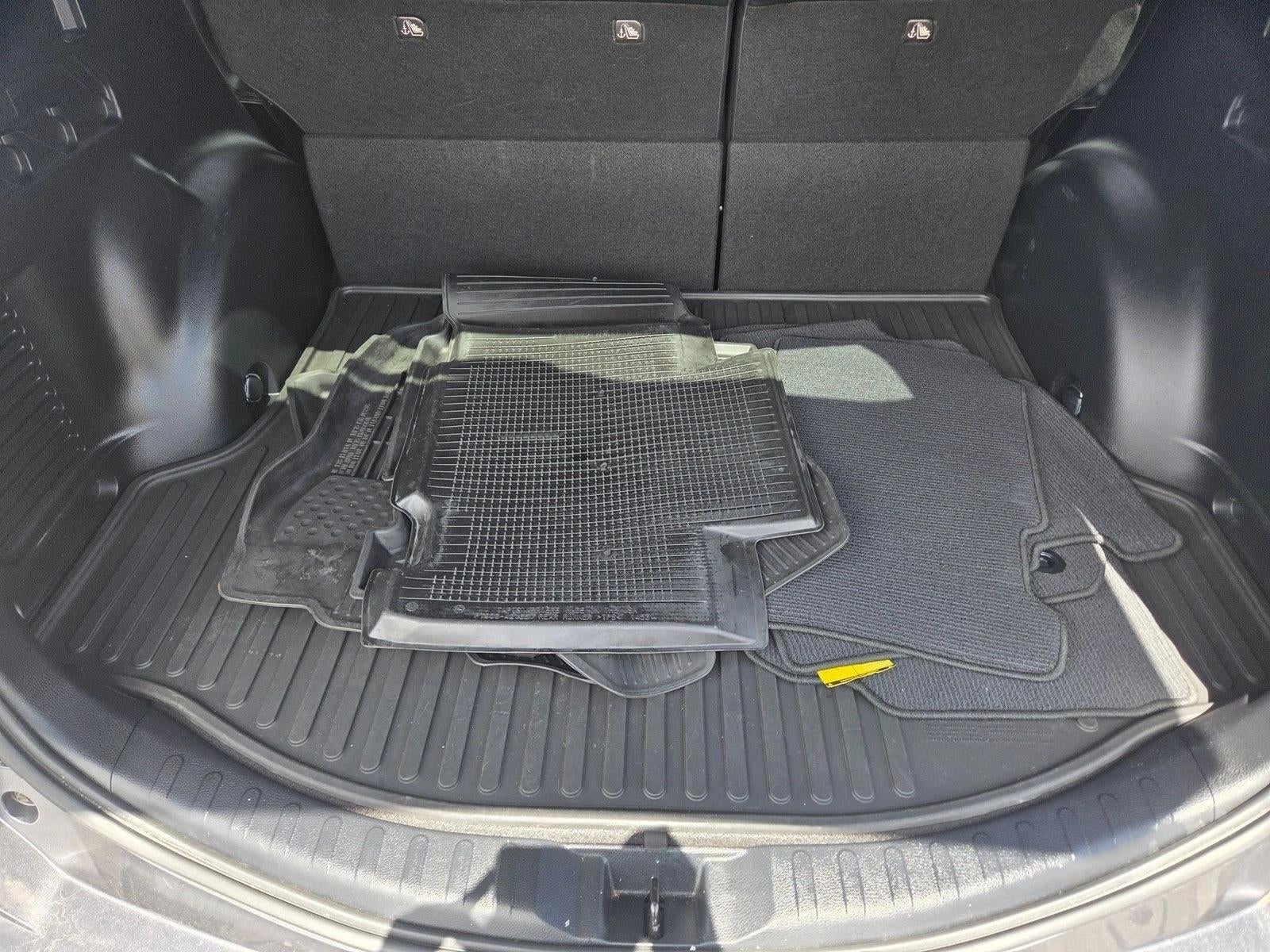 2017 Toyota RAV4 SE AWD (Natl)