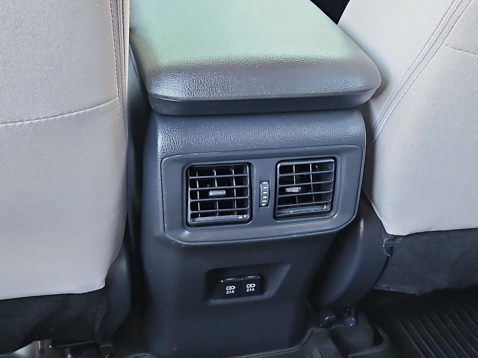 2019 Toyota RAV4 XLE AWD (Natl)