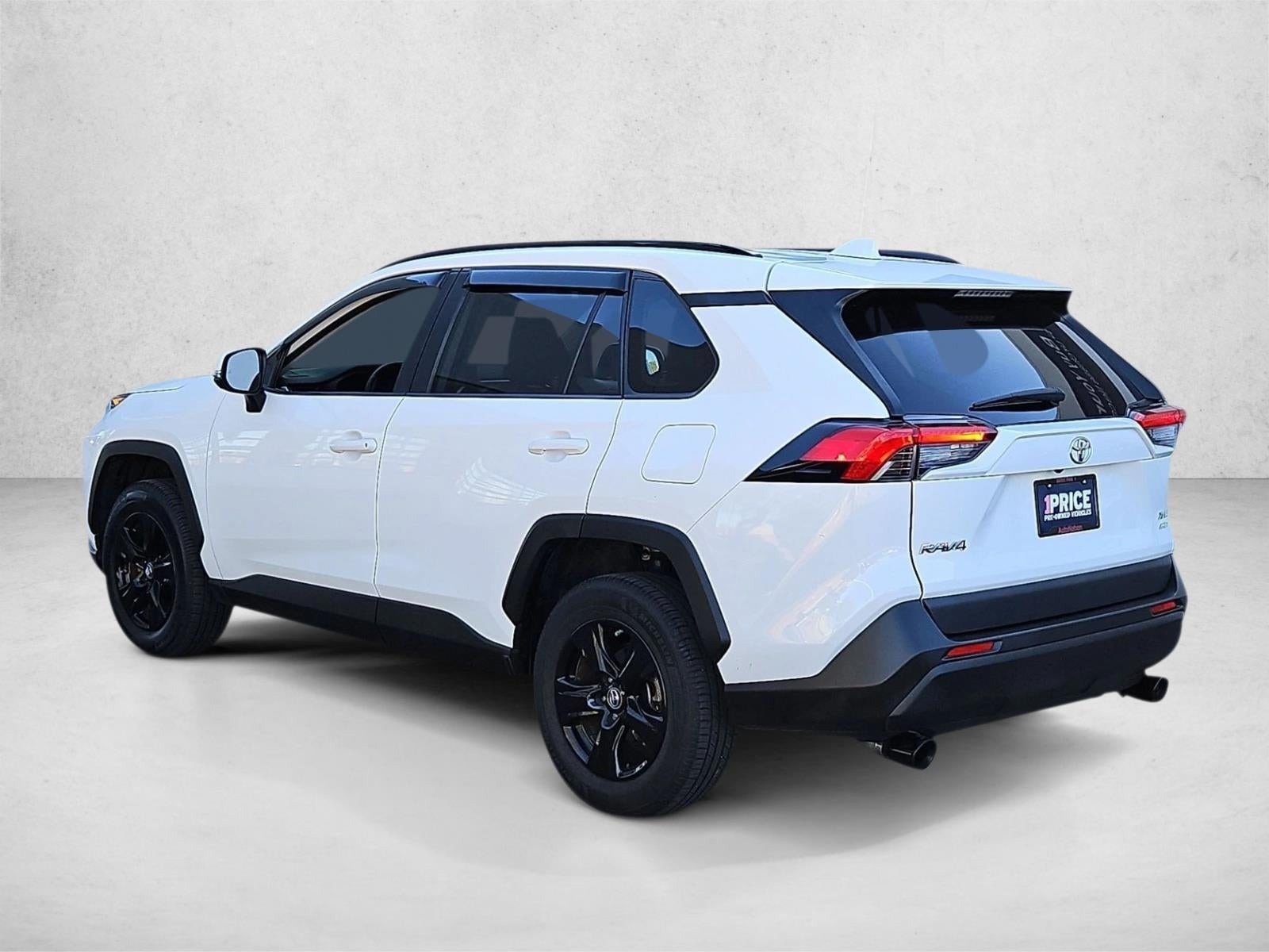 2019 Toyota RAV4 XLE AWD (Natl)