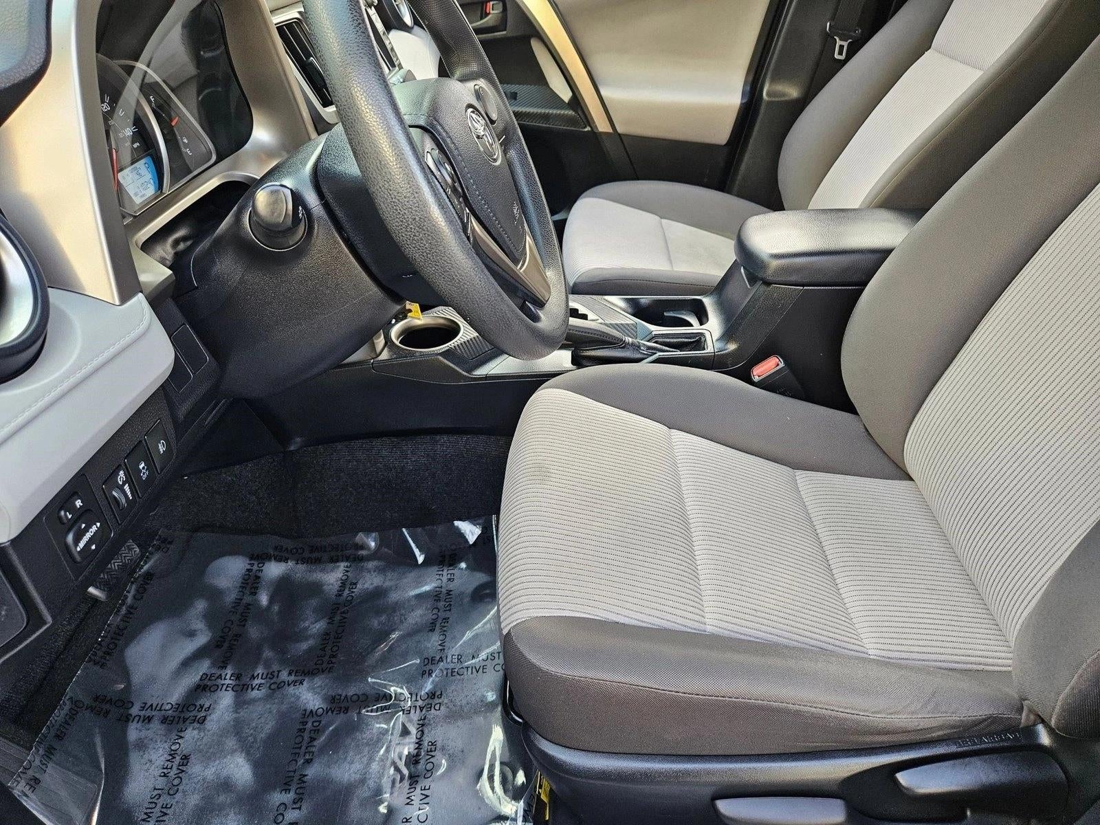 2015 Toyota RAV4 FWD 4dr LE (Natl)