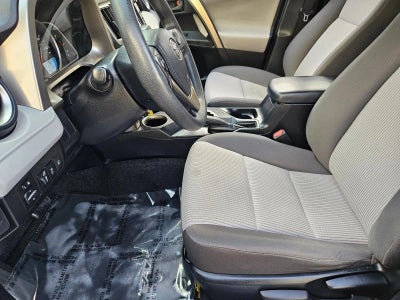 2015 Toyota RAV4 FWD 4dr LE (Natl)