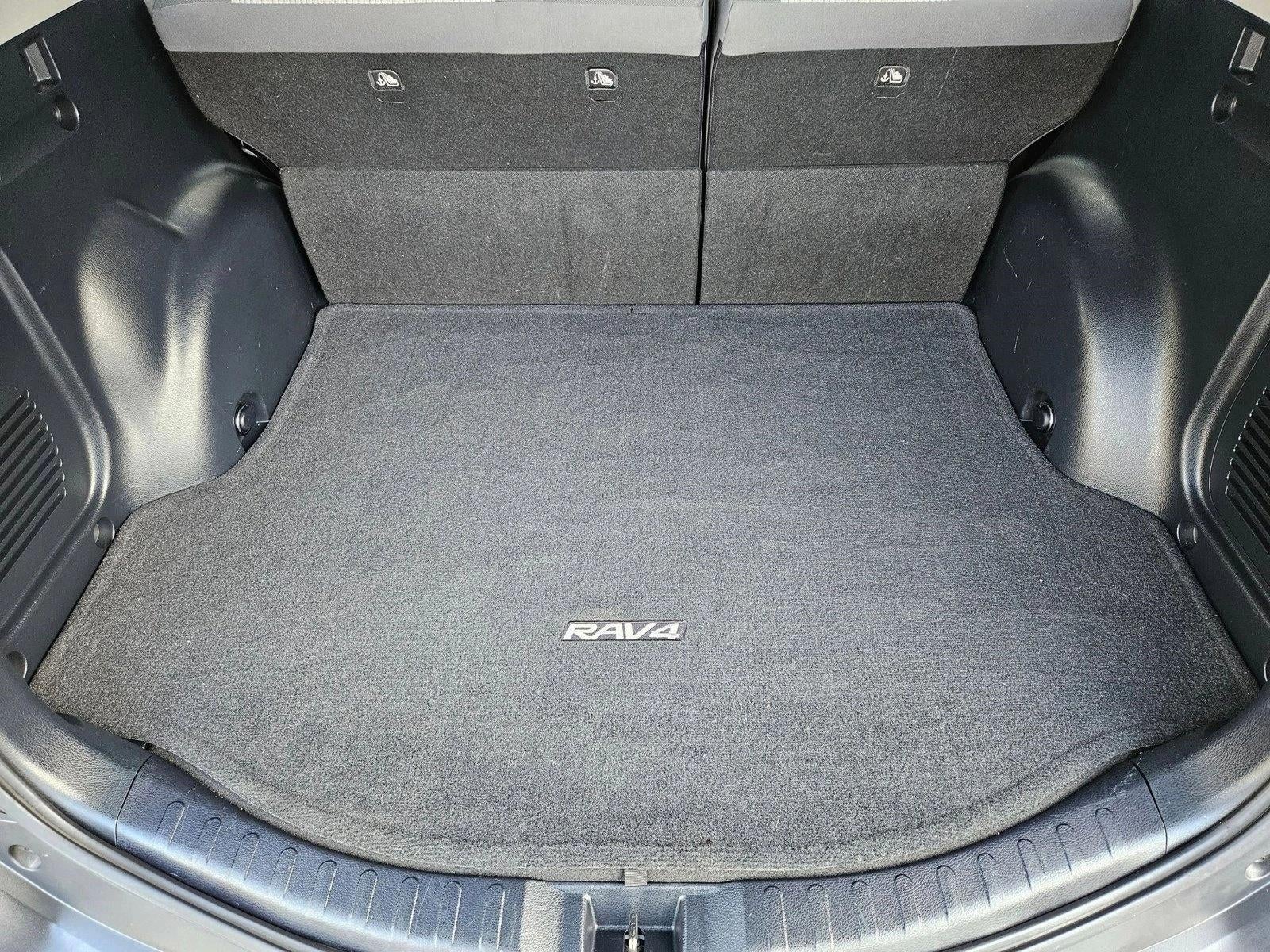 2015 Toyota RAV4 FWD 4dr LE (Natl)