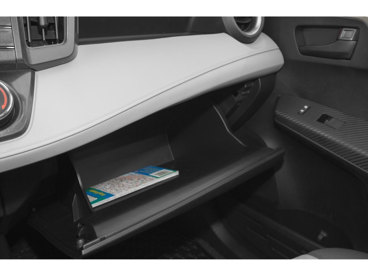 2015 Toyota RAV4 FWD 4dr LE (Natl)