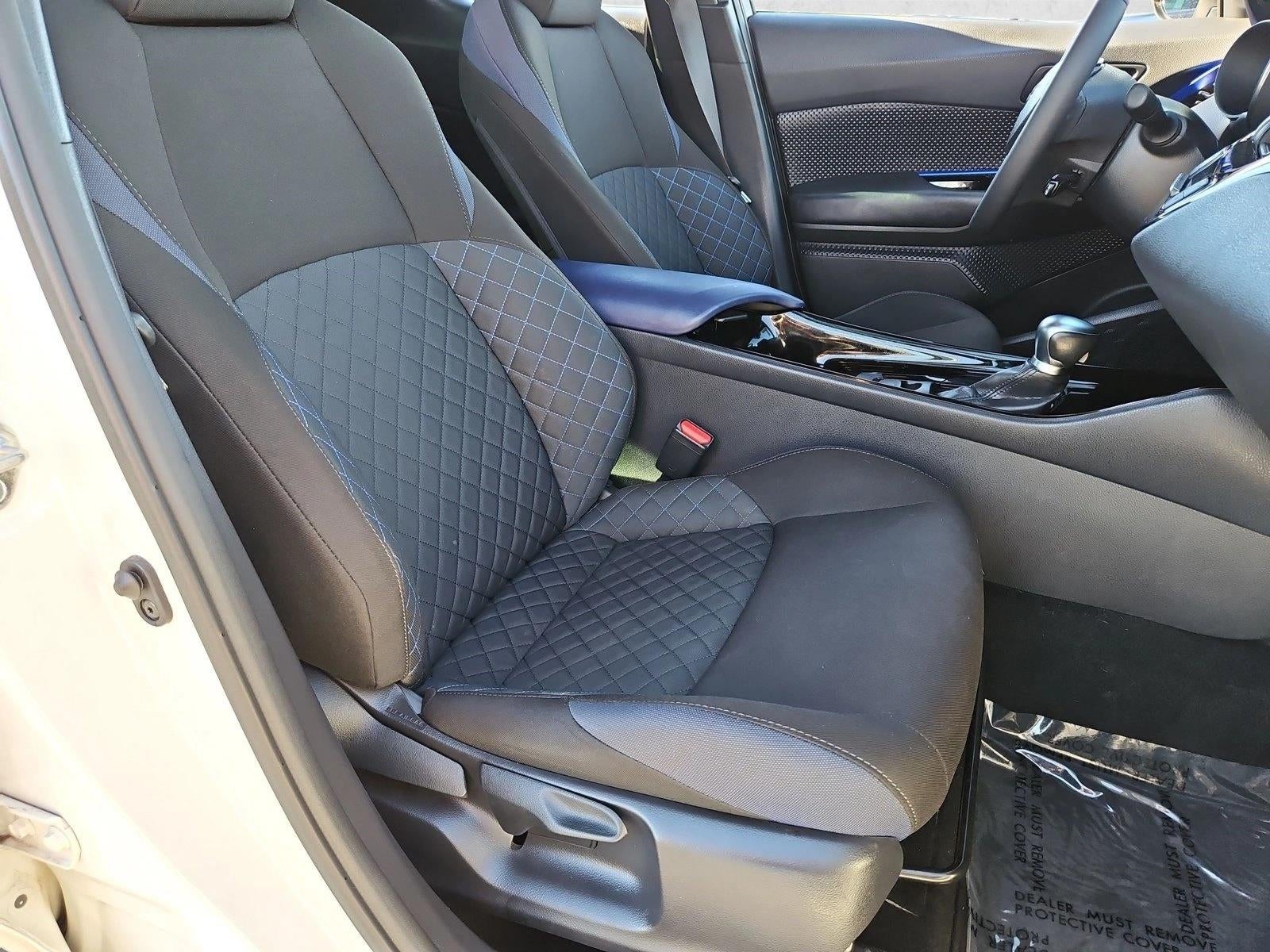 2020 Toyota C-HR XLE FWD (Natl)