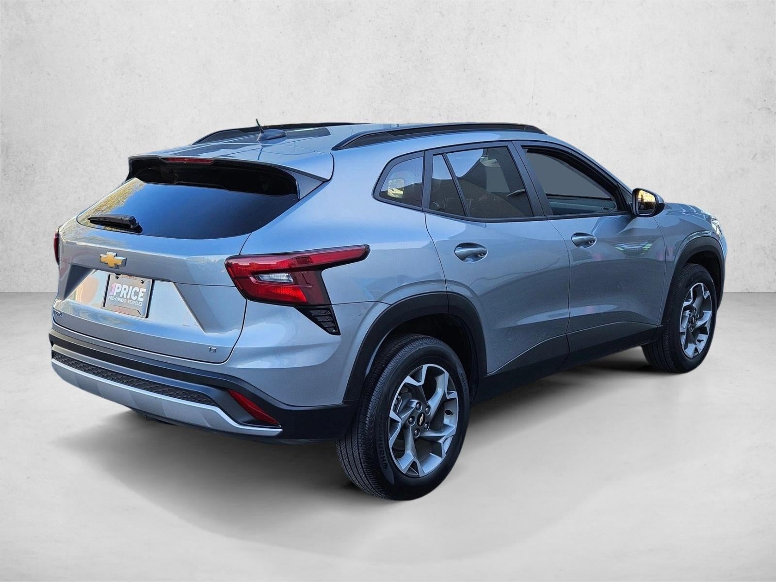 2025 Chevrolet Trax FWD 4dr LT