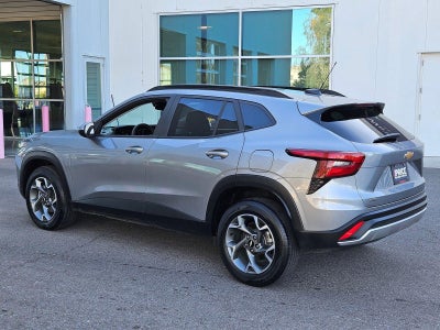2025 Chevrolet Trax FWD 4dr LT
