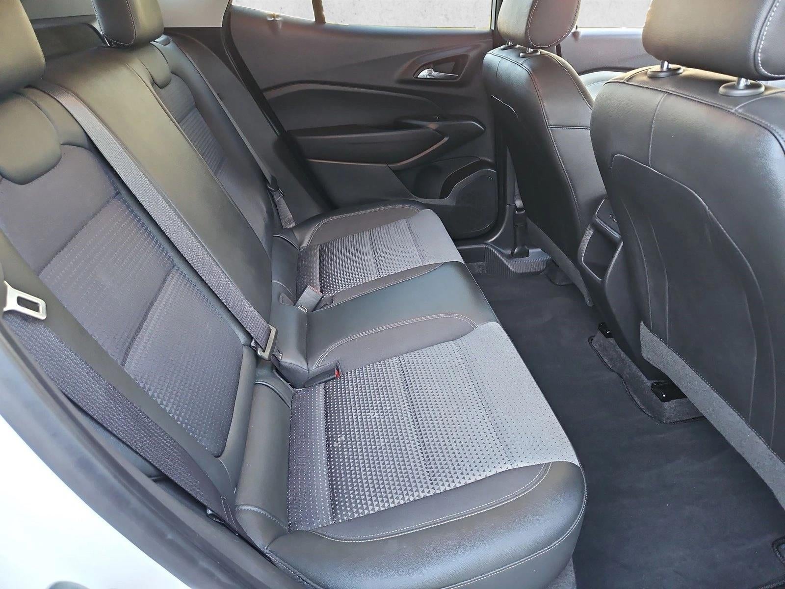 2025 Chevrolet Trax FWD 4dr LT