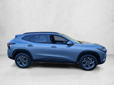 2025 Chevrolet Trax FWD 4dr LT