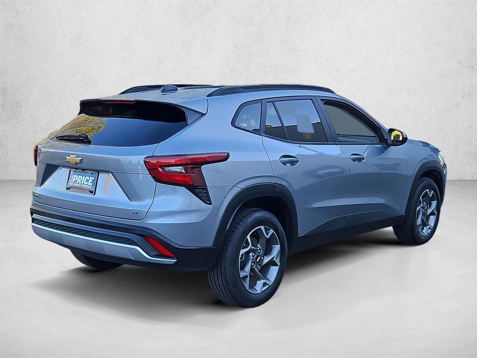 2025 Chevrolet Trax FWD 4dr LT